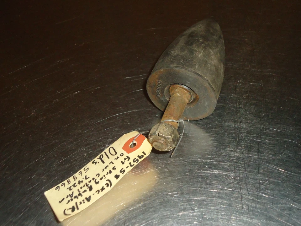 Nuevo parachoques brazo de control inferior GM 568866 Oldsmobile 1957 1958 Olds 88 98 NOS Foto 3 de 3