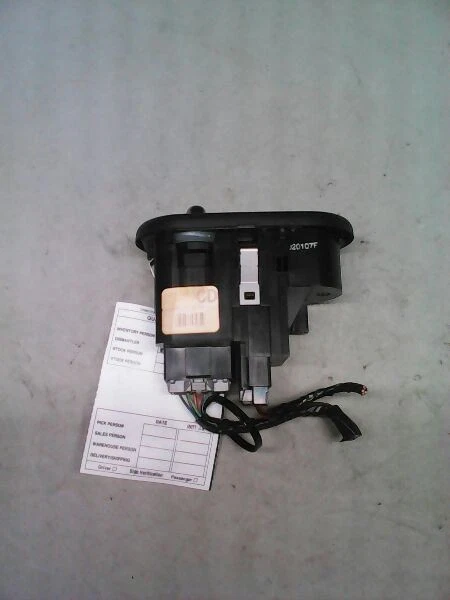 Interruptor de faros Ford Explorer 2002 Foto 3 de 4