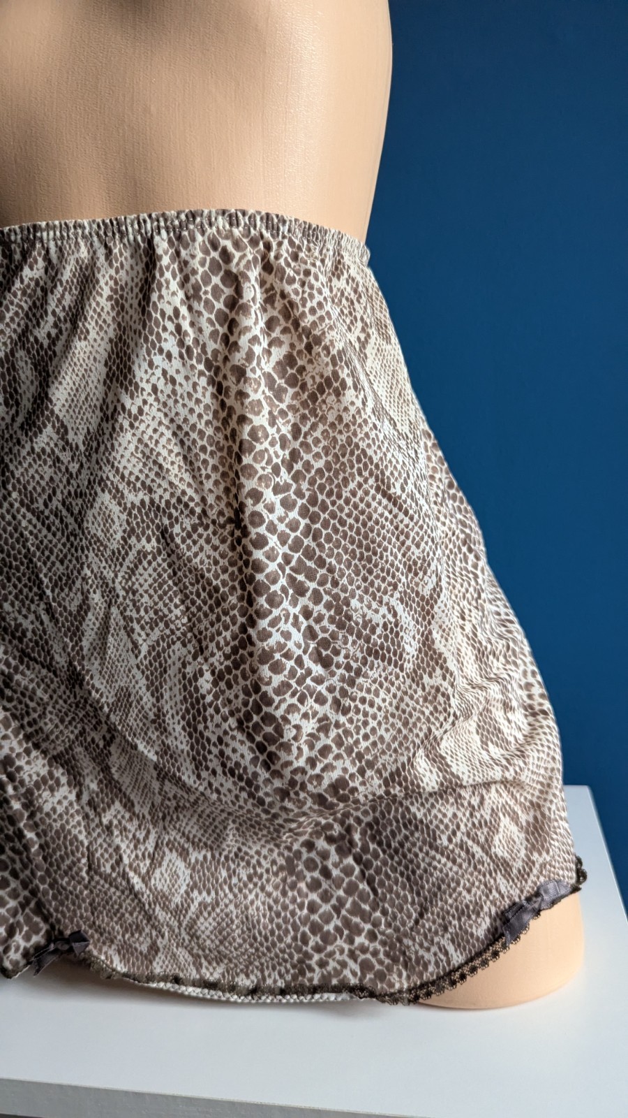 Vtg Carol Brent Nylon Half Slip Small Animal Print 1960s Bows Rare 