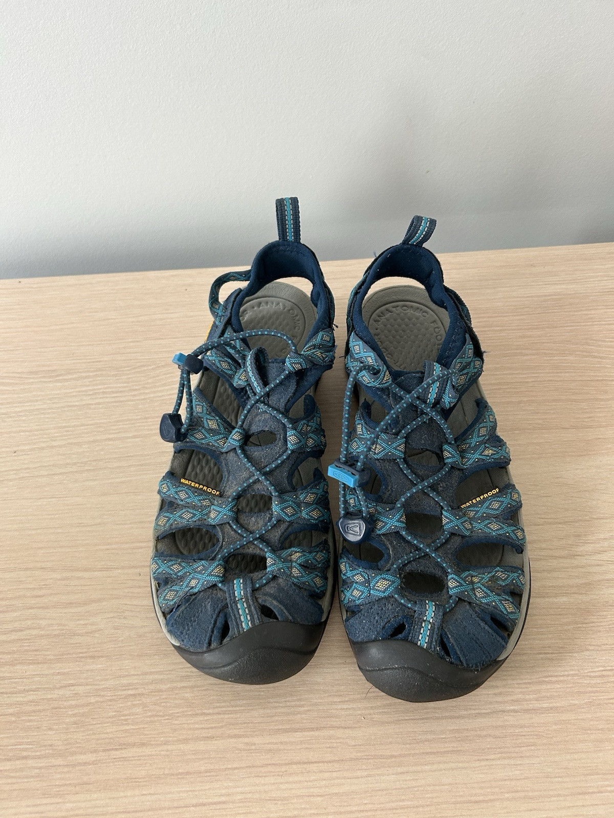 Sandali da trekking donna Keen blu modello azteco taglia 7