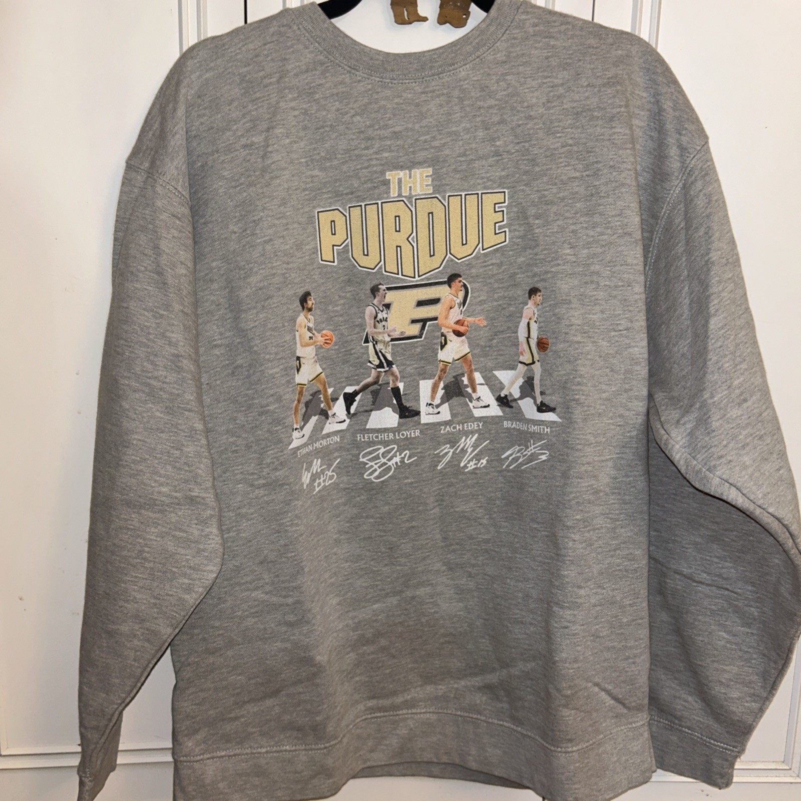 Purdue Boilermakers Sweatshirts Men’s XL Basketball Crewneck. Eddy, Smith, Loyer