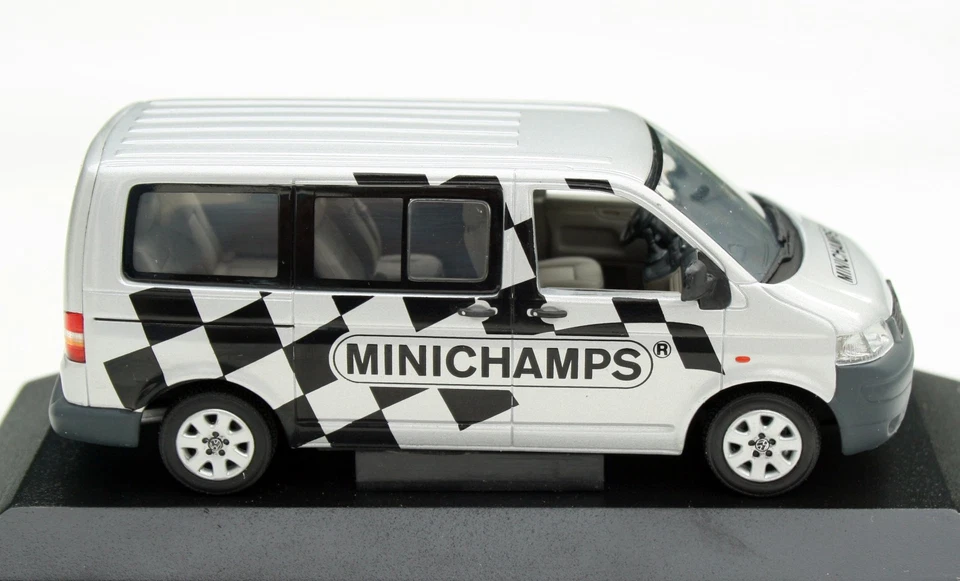 Autobús VW T5 año de construcción 2003-2009,Silver Metallic,Minichamps-modelo especial EN M.1:43, Foto 3 de 4