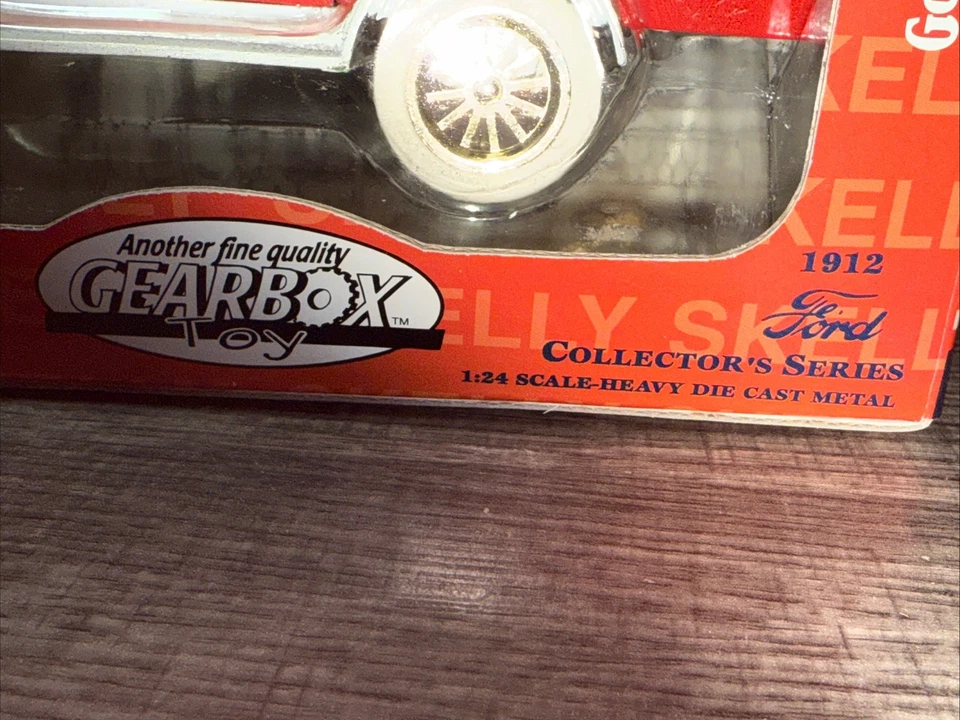 NEW NIB Gearbox Skelly Gasoline Limited Edition 1912 Ford Tanker Bank 1:24 - Image 2 of 4