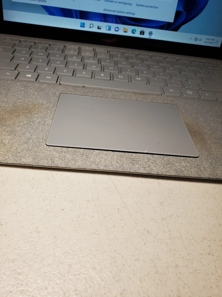 Microsoft Surface Laptop 2 1769 13" i5-8350U 8GB RAM 128GB SSD Win11 READ #69 - Image 4 of 4