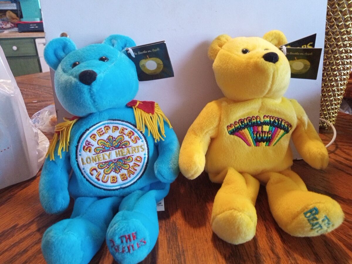 The Beatles Beanie Bears Set of 4 Apple Corps 1999 Limited The Beatles Beanie Bears Set of 4 Apple Corps 1999 Limited