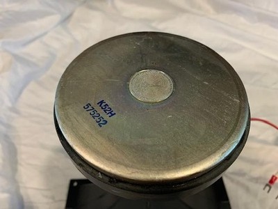 One Klipsch Heresy K52H Mid Range Compression Driver w/ K-700