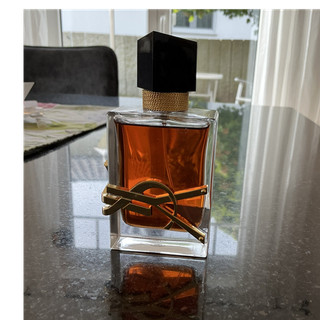 Yves Saint Laurent Parfum Flakon ab 1960 mit goldener Verzierung Einzelobjekt