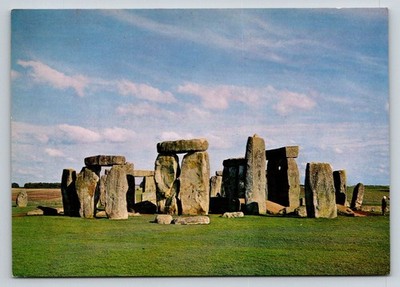 Stonehenge Wiltshire England Postcard Ministry of Public Building & Works 1960s