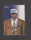 Tony Delk 1996-97 Skybox Premium Autographics RC - On Card Blue Auto SP