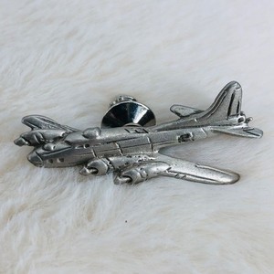 Vtg B-17 Bomber Flying Fortress Pewter Airplane Lapel Pin Tie Tack