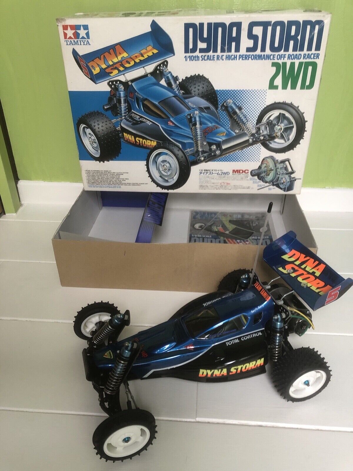 Foto 1 di 16
