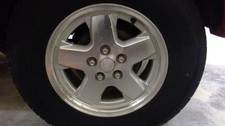 Used Wheel Fits 2002 Jeep Liberty 16x7 Aluminum 5 Spoke Wdimple On Spoke Tab G
