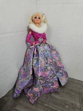 1995 Starlight Waltz Barbie Doll Ballroom Beauties Read