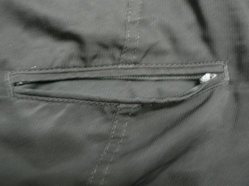 WRANGLER PERFORMANCE SCHWARZE CARGO SHORTS FÜR HERREN - Gr. 38 - W38" - 9" INNENNAHT - 14" RISE - SEHR GUTER ZUSTAND - Bild 7 von 16