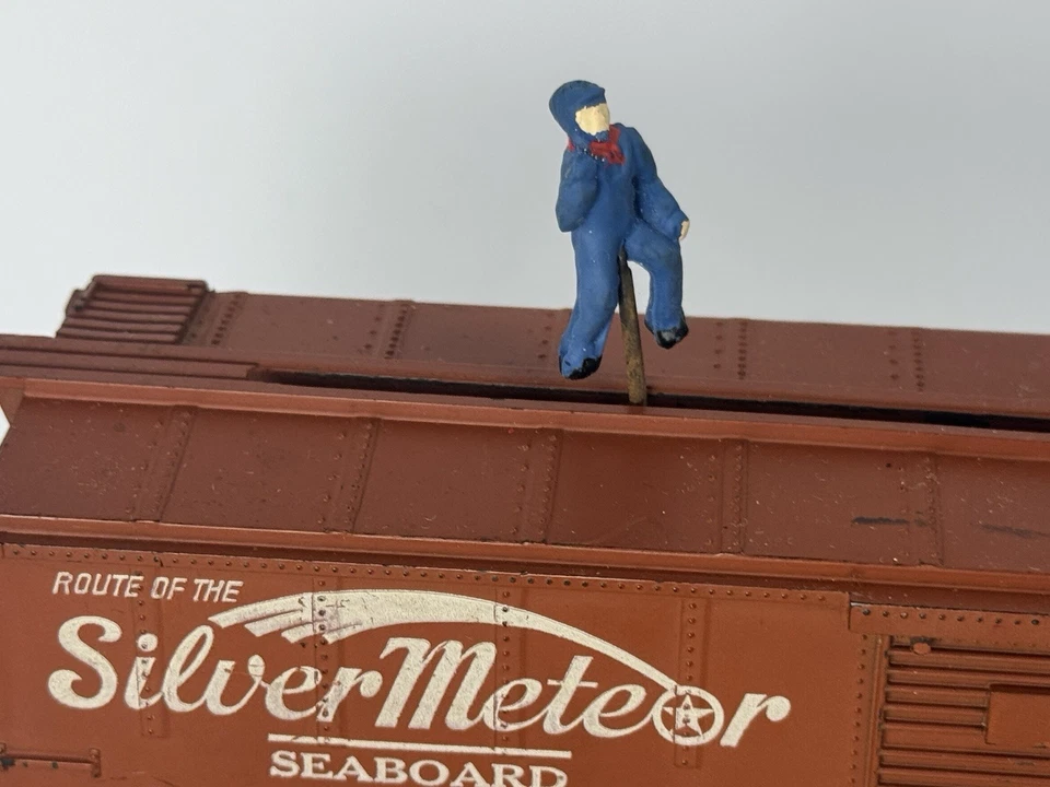 American Flyer #970 SEABOARD SILVER METEOR Box Car w/Smitty the Walking Brakeman - Image 3 of 4
