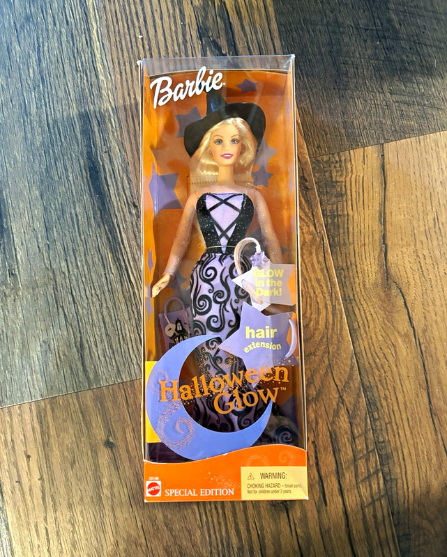 Barbie Halloween Glow Special Edition Doll 11in Blonde Blue Eyes Glow NIB