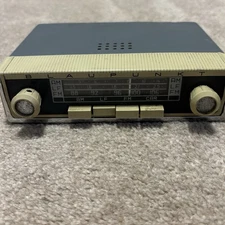 Vintage 1960’s Blaupunkt  Mainz AM/FM Pull Out Radio VW Bug Beetle Portable