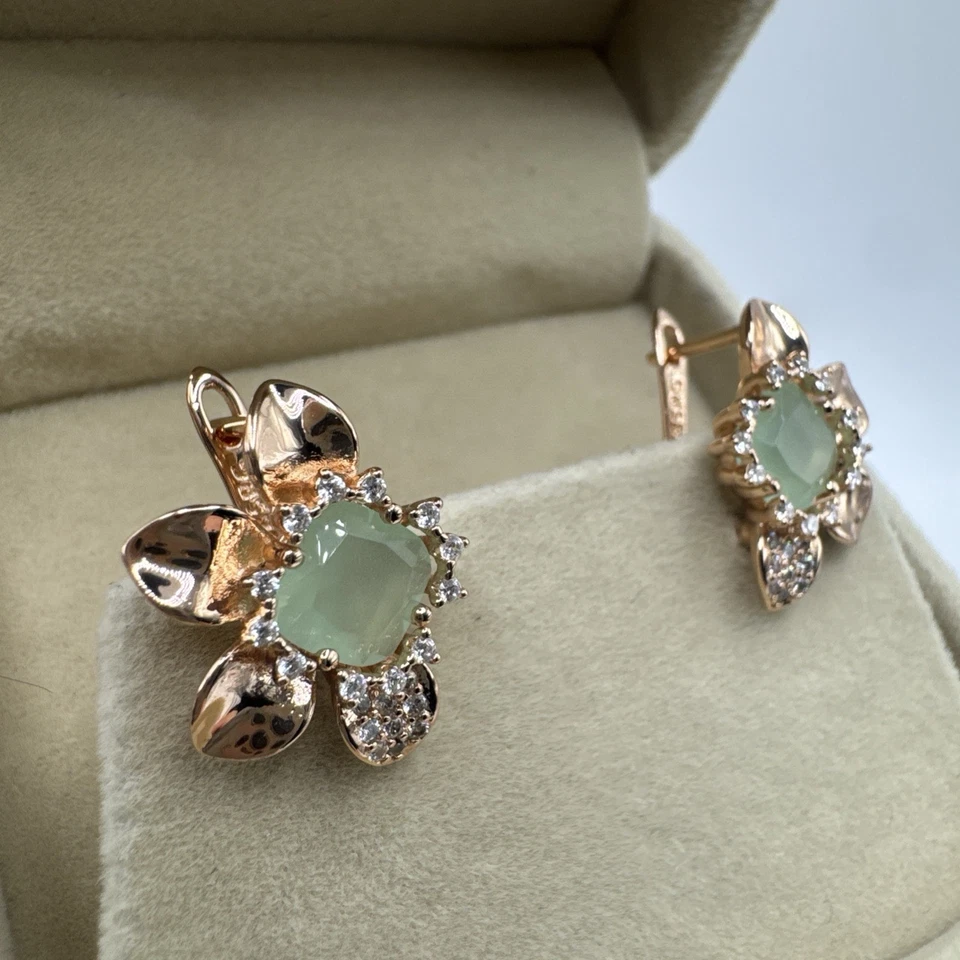Pendientes de jadeíta de oro laminado de 14 quilates - verde floral, con sello 585RG, rellenos de oro Foto 4 de 4