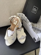 DV by Dolce Vita Waylan Sandals Women's US 9 White Block Heel Platform  