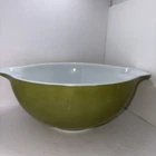 🌹Vintage Pyrex Verde Green Cinderella Mixing Bowl 443 2 1/2qt.