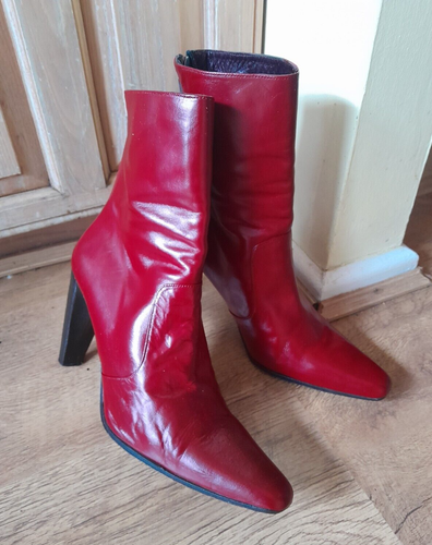 Calvin Klein Red All Leather Vintage Soft Leather Ankle Boots Size 6B VGC - Picture 5 of 24