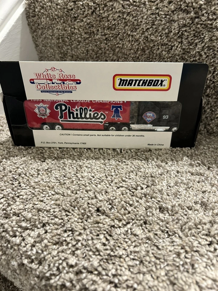 1995 Matchbox Team Collectible Philadelphia Phillies Tractor Trailer- BNIB - Image 4 of 4