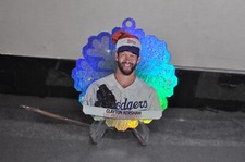 2023 Topps Holiday Baseball Insert Oversized Die-Cut Ornament Clayton Kershaw