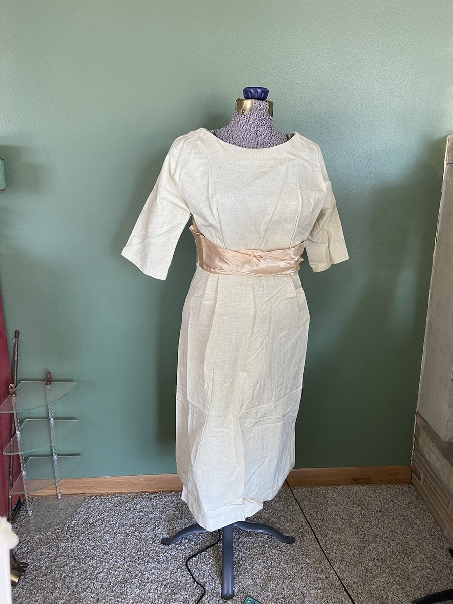 ivory pink dress Ivory Floral Maxi Dress With Lace Back