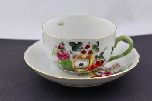 VTG HEREND HUNGARY FRUITS AND FLOWERS FLAT CUP AND SAUCER HAND PAINTED – MINT #1