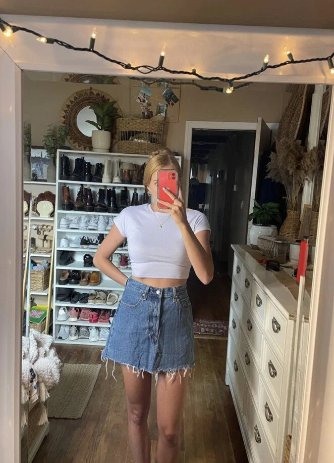 Levi's denim skirt deals