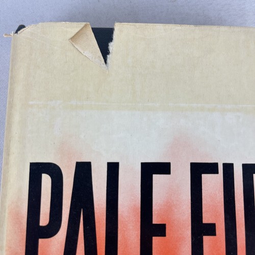 PALE FIRE - Vladimir Nabokov - 1ST EDITION & PRINTING - Hard Cover w/DJ - 1962 - Picture 2 of 16