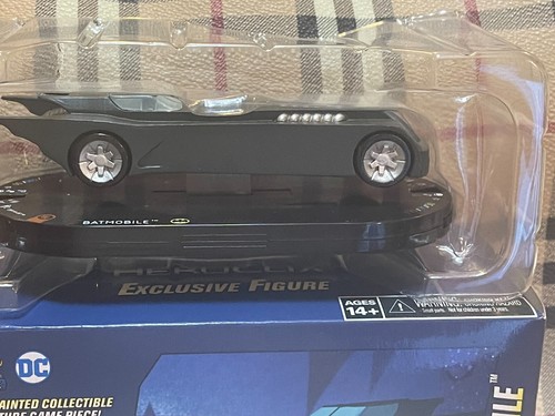 Heroclix Batmobile DP19-001a & 001b - Convention Exclusive - Animated BTS DC NIB - Picture 3 of 5