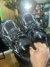 Balenciaga 3xL Send Best Offer