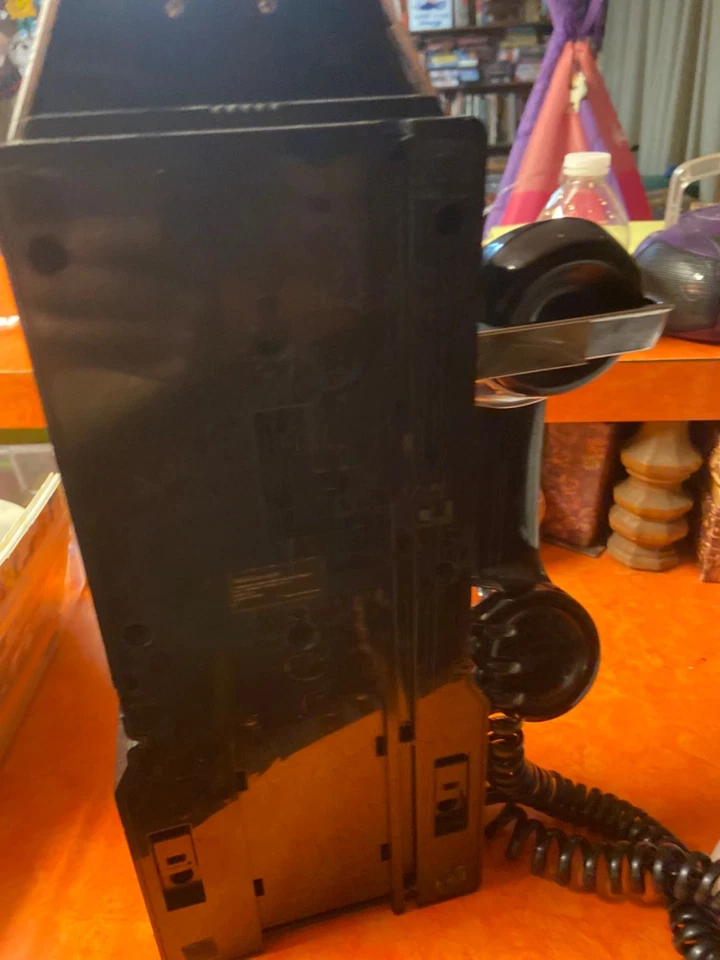 Teléfono de pago de juguete Foto 2 de 4