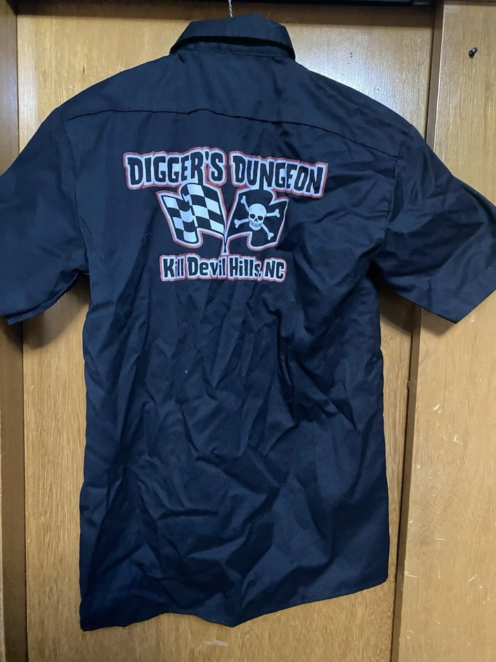 Monster Jam Digger's Dungeon Button Down Collared T-Shirt Dickies Size S Used - Image 2 of 2