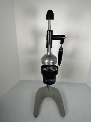 Hamilton Beach Commercial 932 Manual Citrus Juicer Press - Heavy Duty Rust