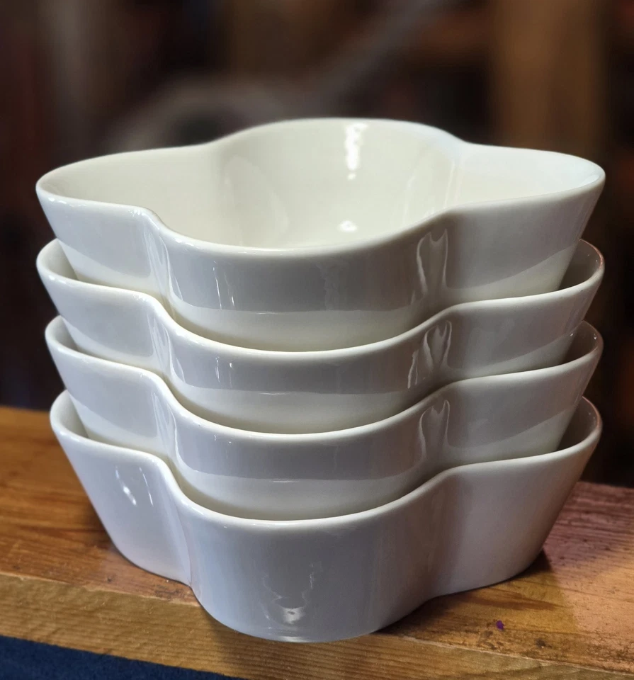 Fiddle & Fern by Home Essentials Flower Shaped Bowls White Set of 4 - Image 2 of 3