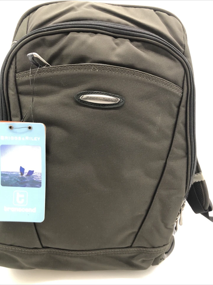 Mochila Briggs and Riley Rainforest 16”x12,5”x8,5” Foto 3 de 4