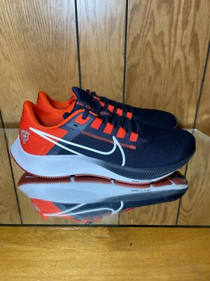 NEW NIB Mens Nike Air Zoom Pegasus 38 NFL Bears Running