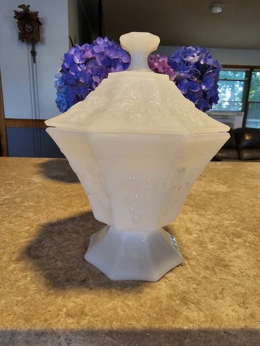 Vintage Anchor Hocking White Milk Glass Octagon Compote Candy Dish Grapes w/ Lid