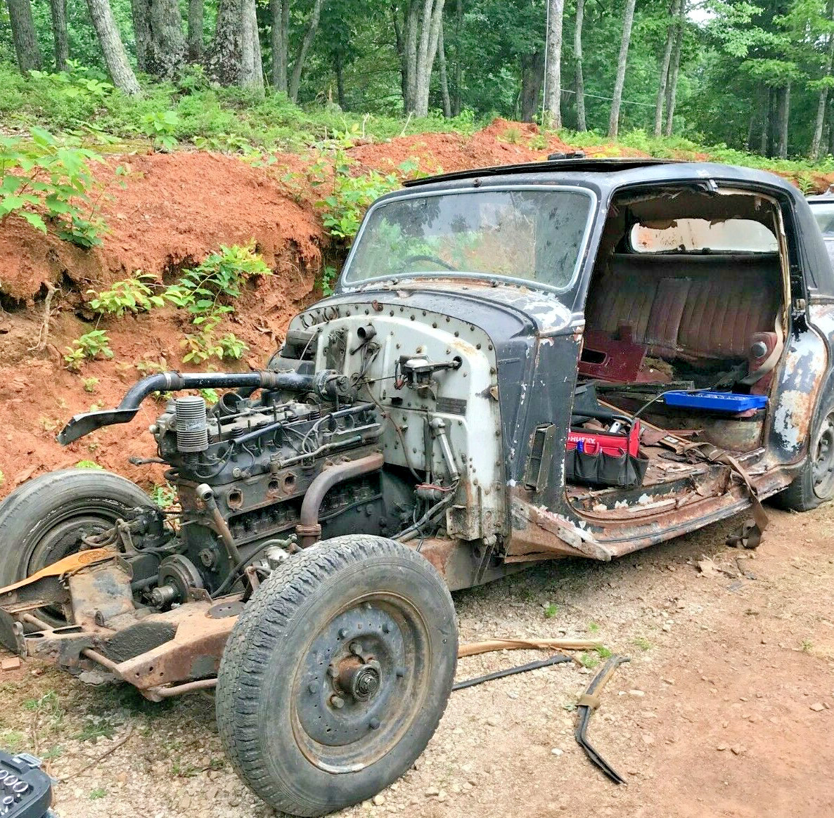 BENTLEY 'SPECIAL' BUILDER? 110 MPH SPEEDO. HUGE 1946-1965 ROLLS ROYCE INVENTORY