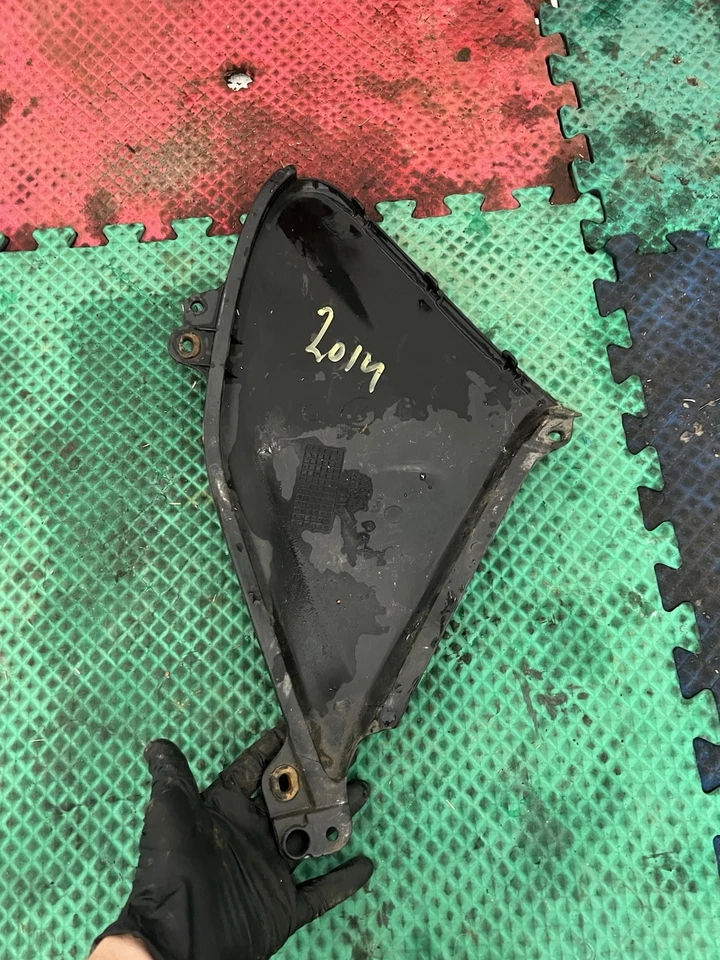 2011 Honda Rancher 420 FE Used OEM Right Side Plastic Tank Cover Panel - - Image 3 of 3