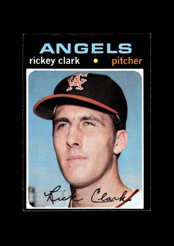 1971 Topps Set-Break #697 Rickey Clark EX-EXMINT *GMCARDS*