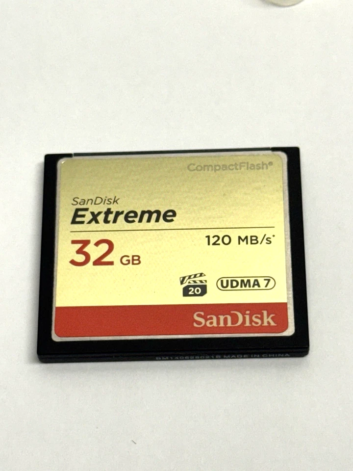 SanDisk Extreme - 32GB - 120MB/s - UDMA 7 CF Compact Flash Camera Memory Cards - Image 2 of 3