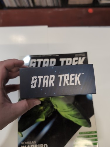 Eaglemoss Star Trek Starship Collection Issue #5 Romulan Warbird Ship & Magazine - Picture 4 of 10