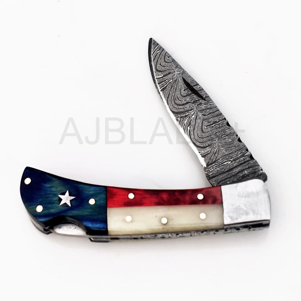 HANDMADE DAMASCUS STEEL BLADE TEXAS FLAG FOLDING POCKET KNIFE WITH SHEATH; 494 - Image 4 of 4