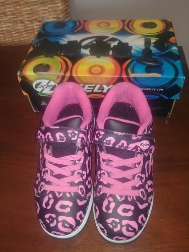 heelys leopard print
