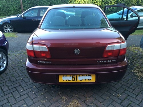 Vauxhall Omega 2.6 Auto - Picture 8 of 8