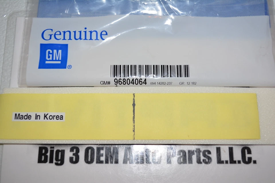 Chevrolet Captiva Sport 2008-2016 puerta levadiza cromada placa de identificación nuevo OEM 96804064 Foto 2 de 2