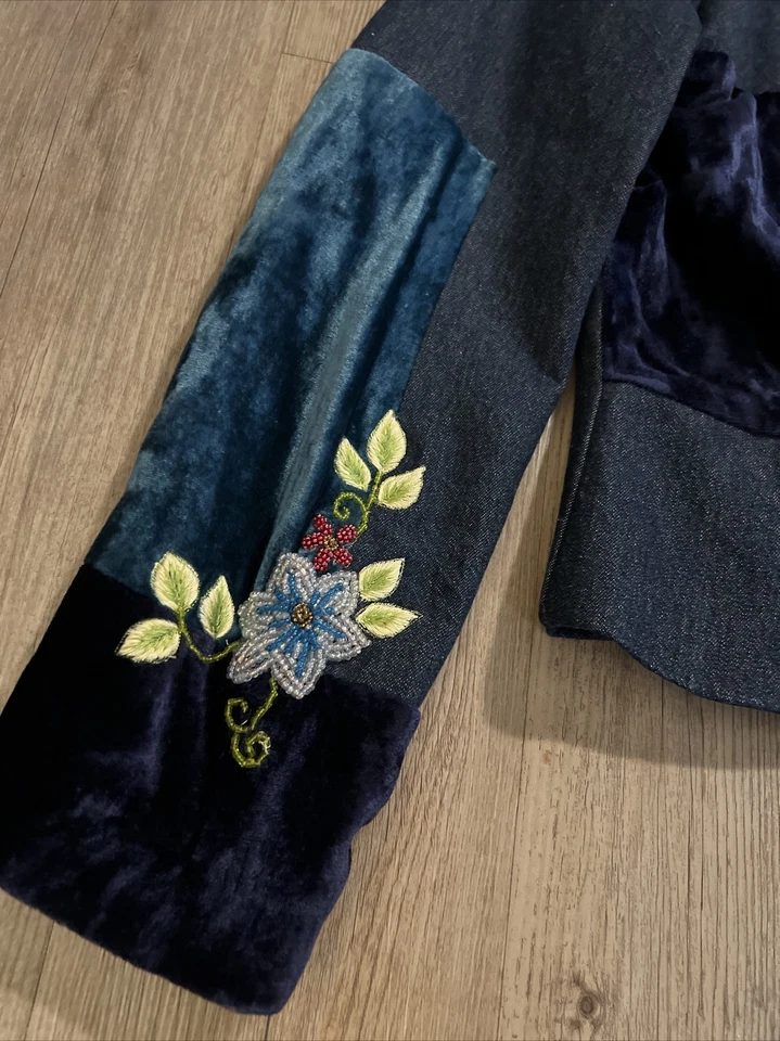 Vintage Together Sequin floral denim velvet Beaded sequin Jacket blazer size 10 - Image 2 of 4